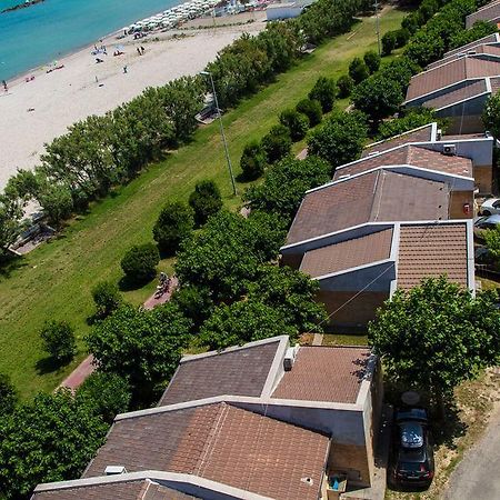 Residence Casabianca ポルト・サン・ジョルジョ エクステリア 写真